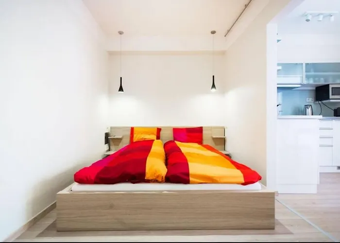 Orangehomes One Bedroom Modern Apartment In The City Center